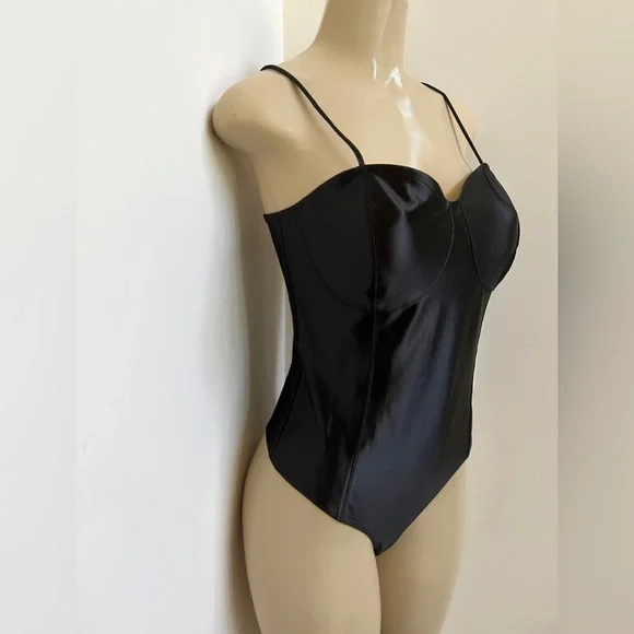 H&M silky black Bodysuit - Picture 3 of 6